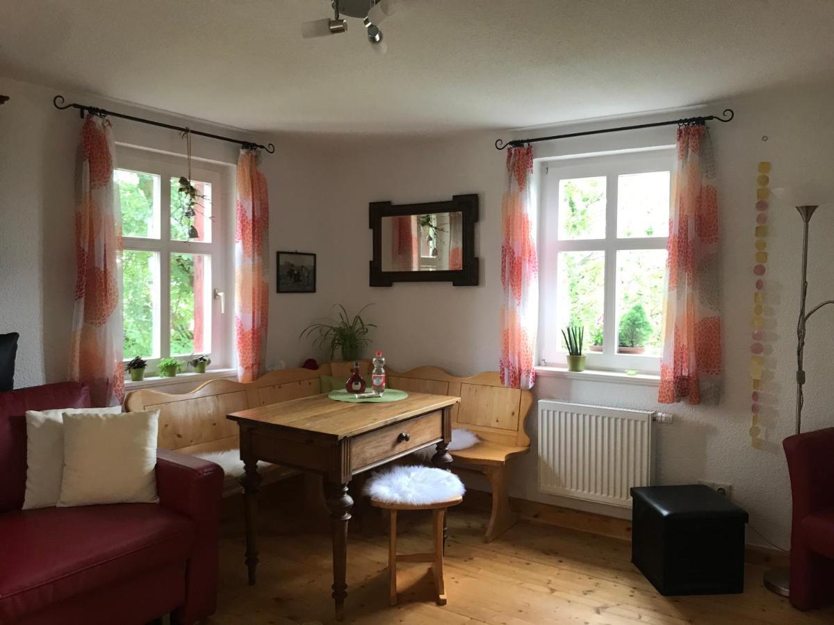 Turmstueble Im Torhaus Von 1545 Apartment Burgbernheim ภายนอก รูปภาพ