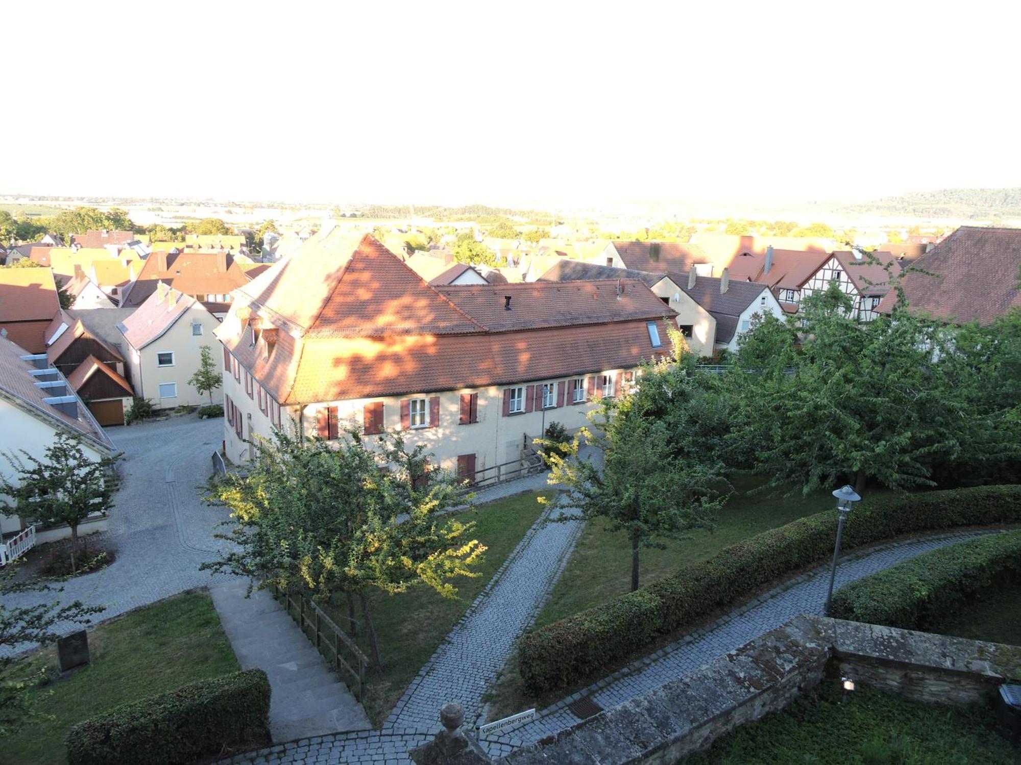 Turmstueble Im Torhaus Von 1545 Apartment Burgbernheim ภายนอก รูปภาพ